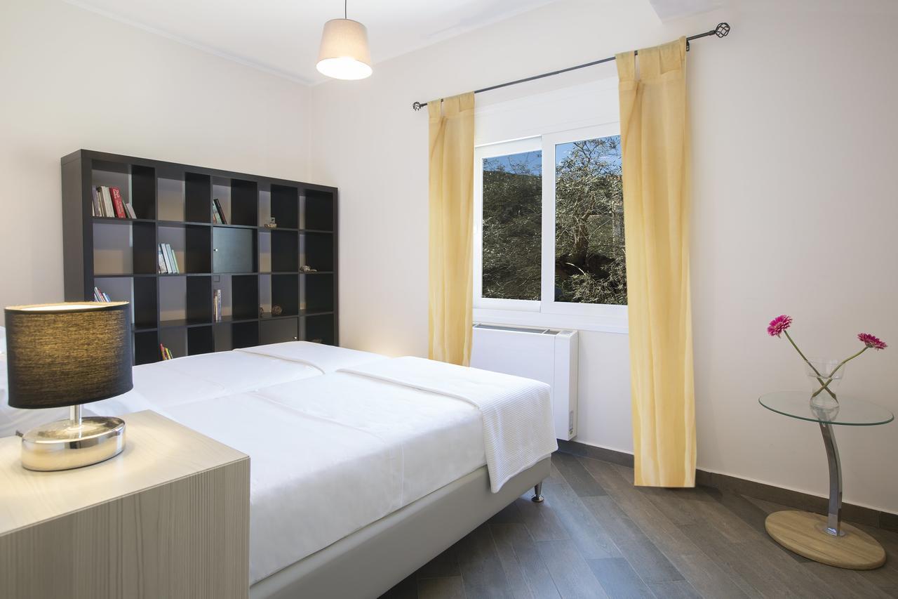 Villa Elionas Apolpaina Eksteriør billede